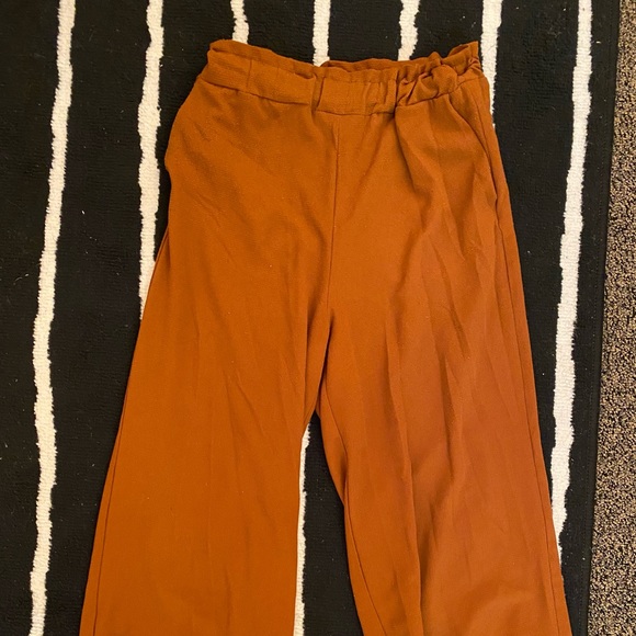 H&M Flow Pants - Picture 2 of 2